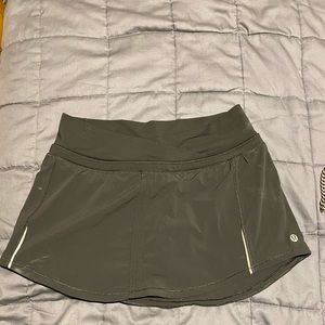 LULULEMON sport skirt